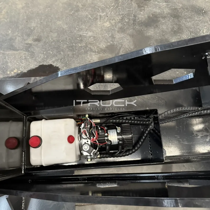 Electric hydraulic power unit inside the frame housing