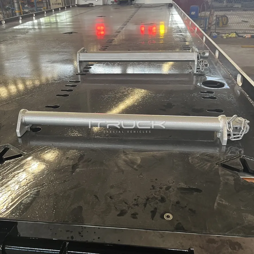QuickLash tie-downs on the tilt tray deck