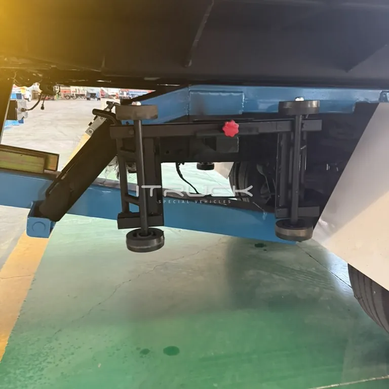 Wheel lift fork under the rotating deck