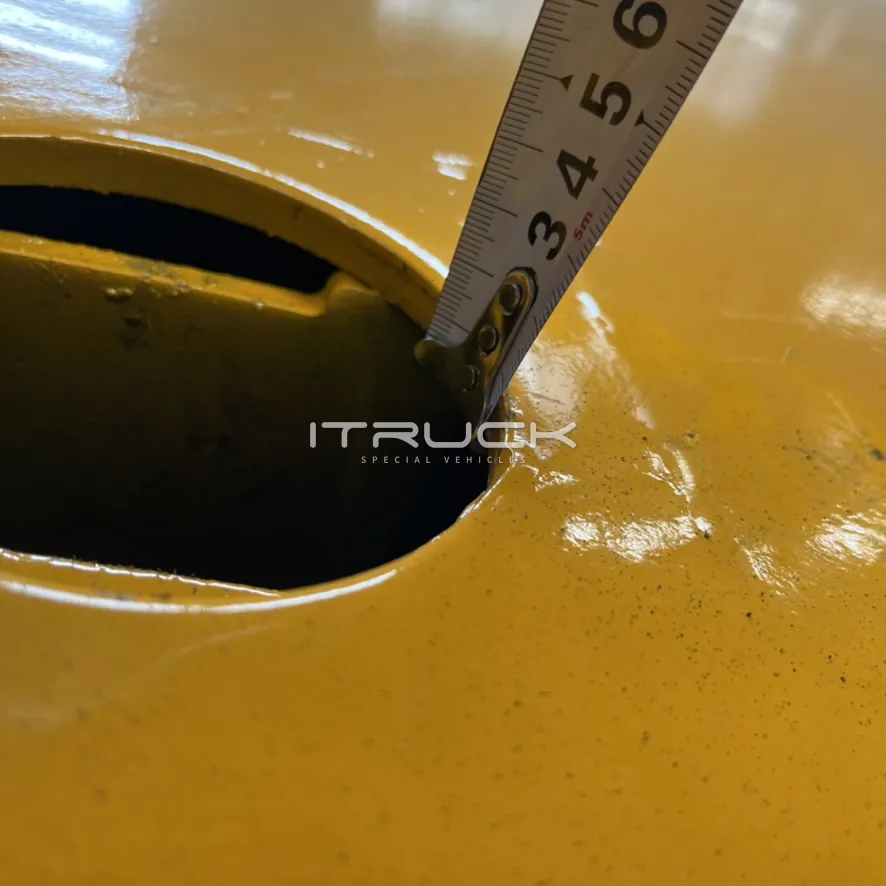 Measuring plate thickness at a deck cut-out