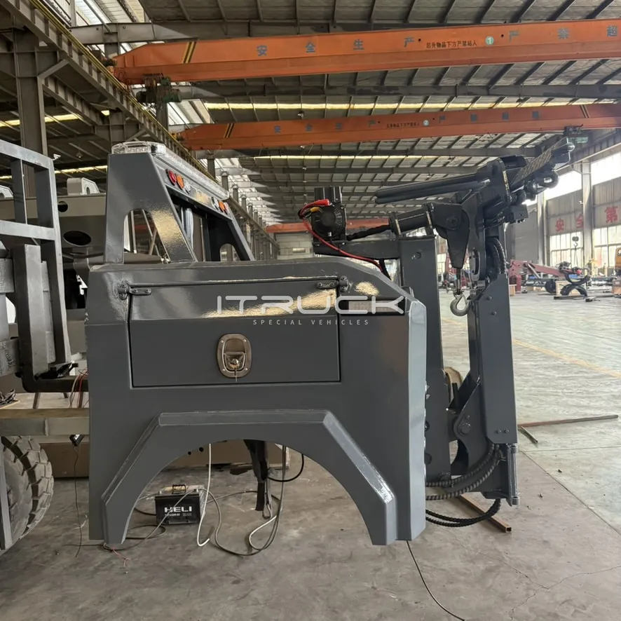 Side of mini wrecker body with locker door